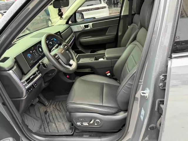 Hyundai Santa Fe — Фото автомобиля 11