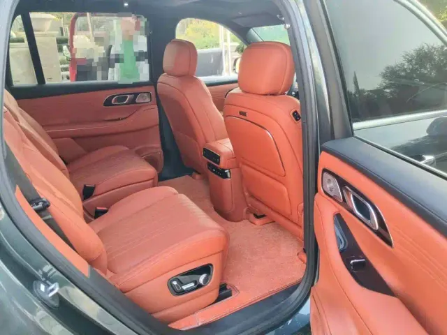 Geely Galaxy M9 — Фото автомобиля 11