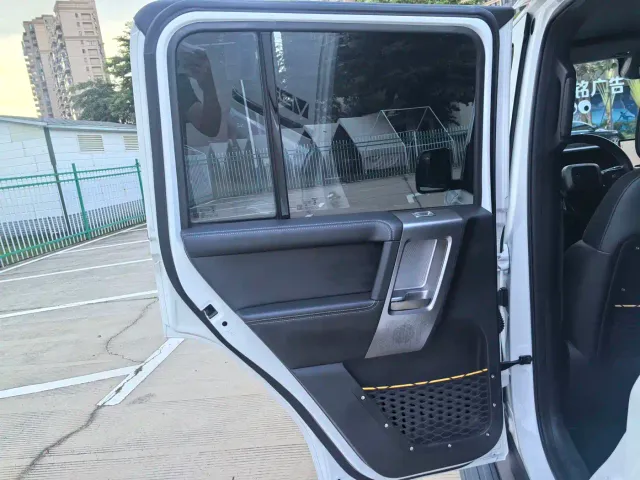 iCAR V23 — Фото автомобиля 27