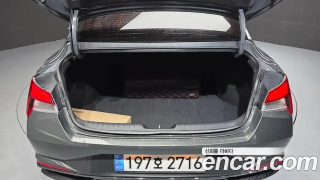 Hyundai Avante CN7 — Фото автомобиля 20