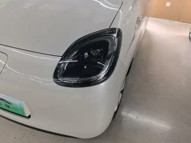 Wuling Hongguang Mini EV — Фото автомобиля 23