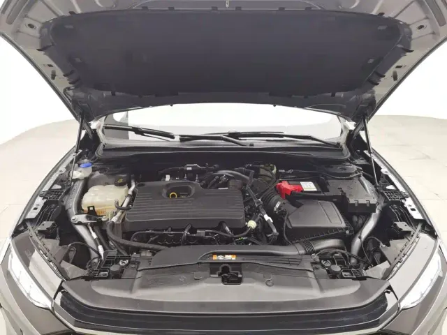 Ford Mondeo — Фото автомобиля 6