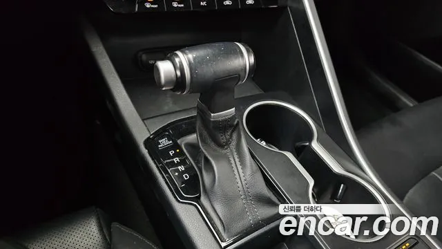 Kia K5 K5 3 поколение 2.0 LPI(Для проката) — Фото автомобиля 9