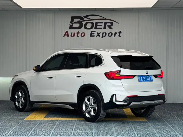 BMW X1 — Фото автомобиля 3