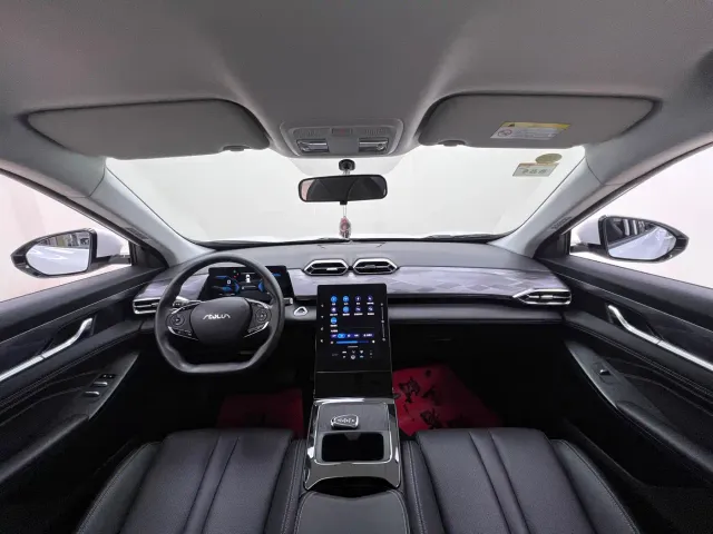 Dongfeng SKY EV01 — Фото автомобиля 18