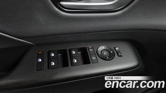 Hyundai Kona Kona (SX2) Бензин 2.0 2WD — Фото автомобиля 30