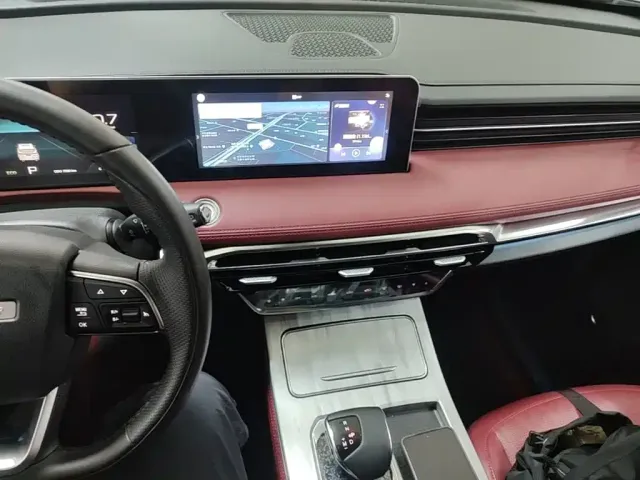 Jetour X70 Plus — Фото автомобиля 12