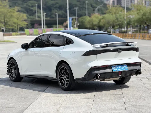 Changan UNI-V — Фото автомобиля 6