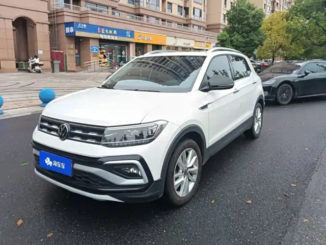 Фотография автомобиля — Volkswagen T-Cross