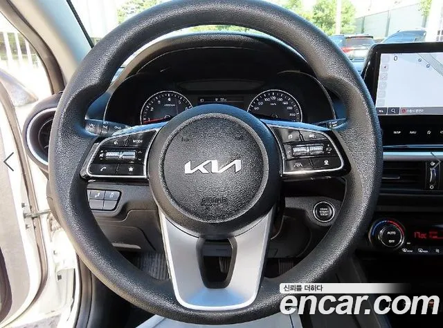 Kia K3 — Фото автомобиля 8