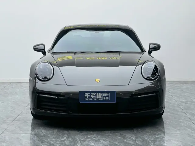 Porsche 911 — Фото автомобиля 2