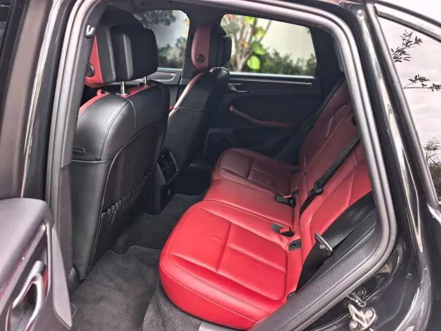 Porsche Macan — Фото автомобиля 5