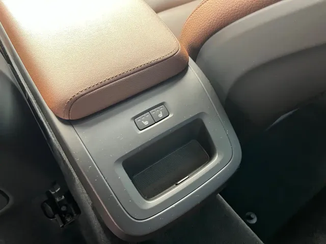Volvo S60 — Фото автомобиля 16
