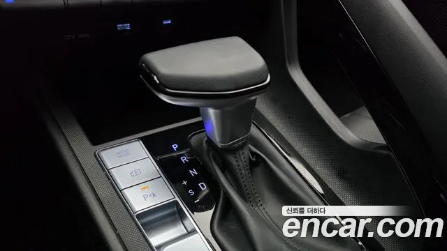 Hyundai Avante CN7 — Фото автомобиля 12
