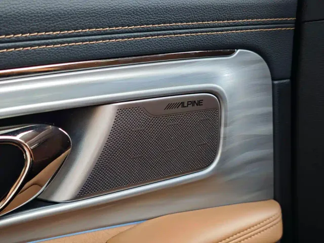 GAC Trumpchi GS8 — Фото автомобиля 14