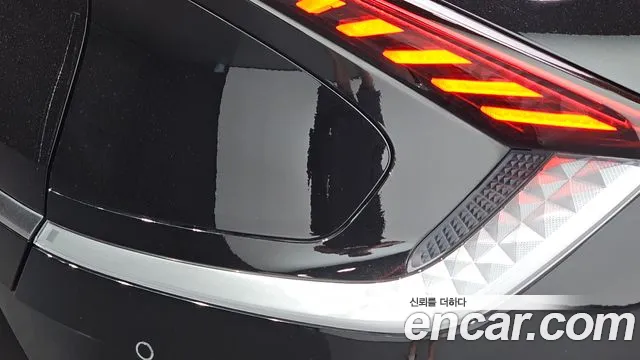 Kia EV6 — Фото автомобиля 8