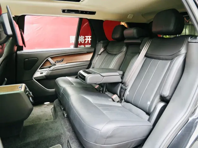 Land Rover Range Rover — Фото автомобиля 17