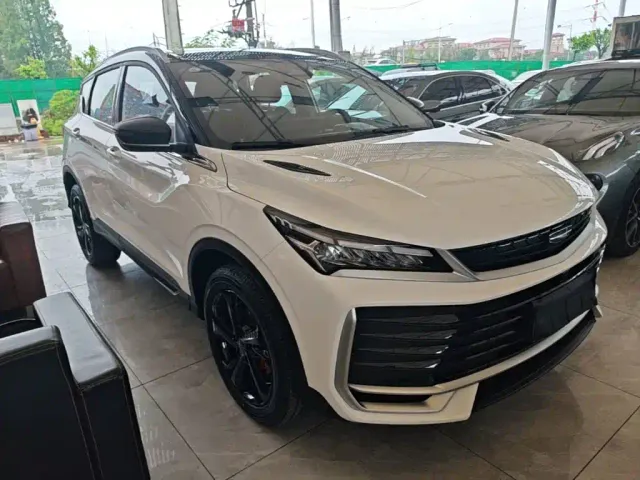 Geely Binyue — Фото автомобиля 3