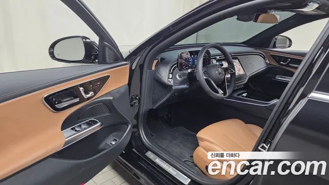 Mercedes-Benz E-Class — Фото автомобиля 8