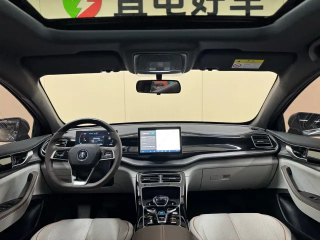 BYD Qin PLUS — Фото автомобиля 16
