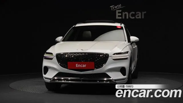 Genesis GV70 2.5T Бензин AWD — Фото автомобиля 3
