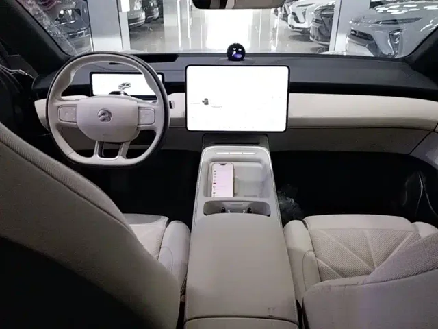 Nio ET5 Touring — Фото автомобиля 9