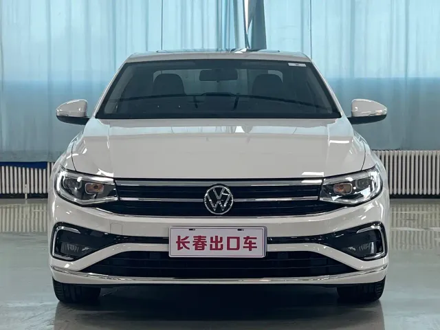 Volkswagen Bora — Фото автомобиля 2