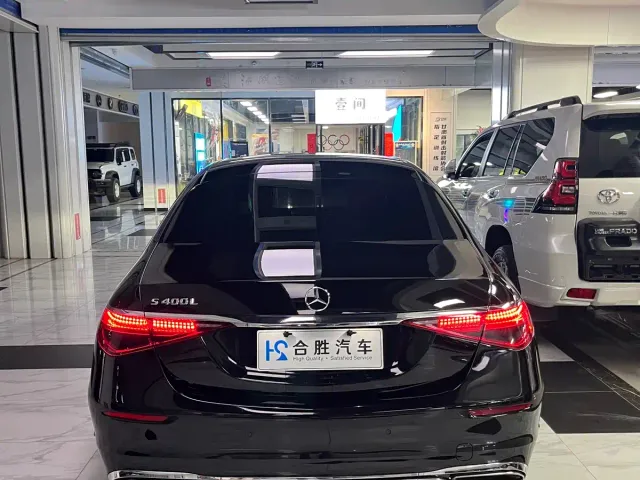 Mercedes-Benz S-Class — Фото автомобиля 8