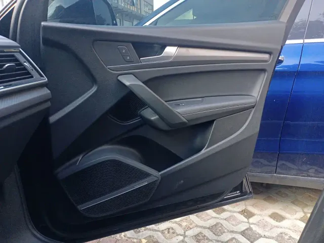 Audi Q5L — Фото автомобиля 22