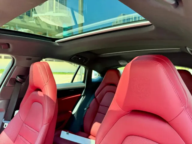 Porsche Panamera — Фото автомобиля 14