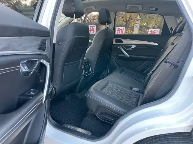 Jetour X70 Plus — Фото автомобиля 8