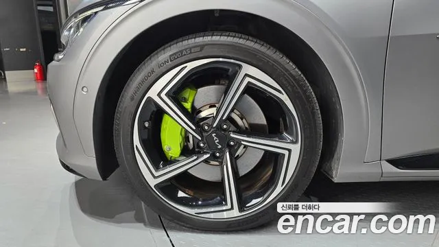 Kia EV6 — Фото автомобиля 5