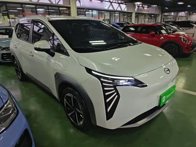 GAC Aion Y — Фото автомобиля 3