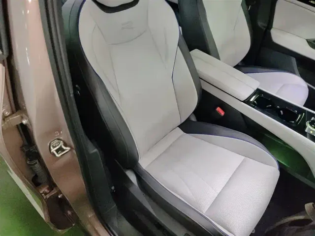 Volkswagen Tiguan L — Фото автомобиля 24