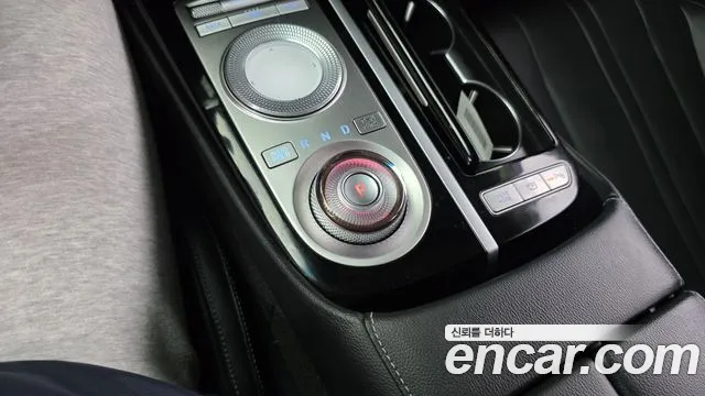 Genesis G80 Бензин 2.5 турбо AWD — Фото автомобиля 9