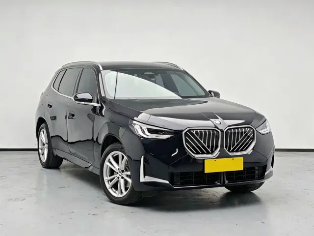 BMW X3 — Фото автомобиля 2
