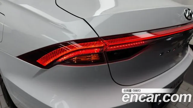 Hyundai Grandeur Новый Grandeur IG 3.0 LPi (Для проката) — Фото автомобиля 23