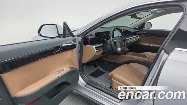 Hyundai Grandeur GN7 — Фото автомобиля 10