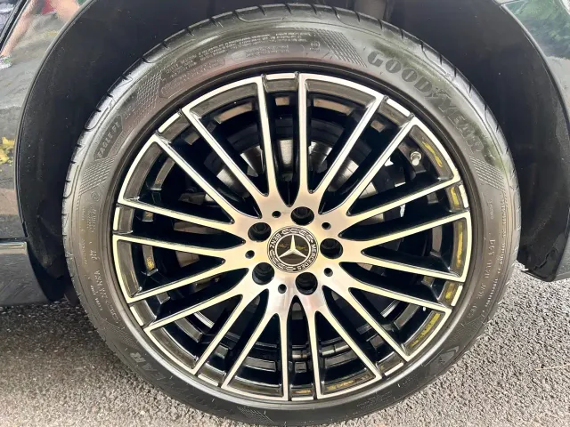 Mercedes-Benz C-Class — Фото автомобиля 22