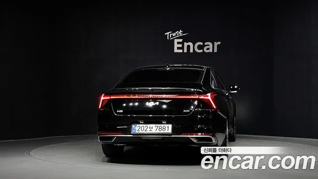 Kia K8 Hybrid — Фото автомобиля 4