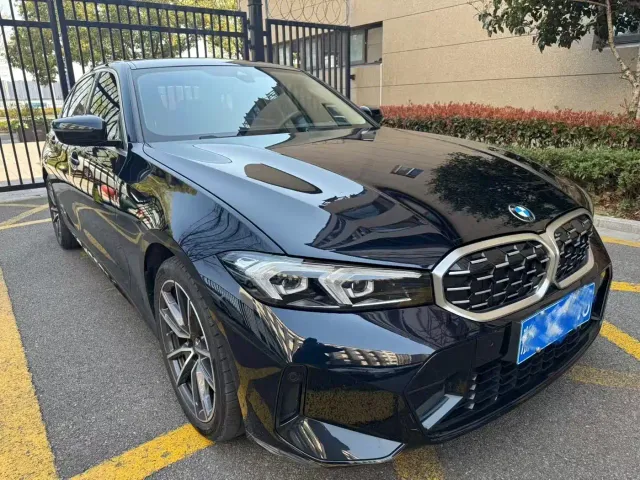 BMW 3 Series — Фото автомобиля 2