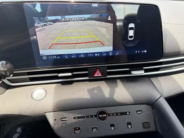 Hyundai Elantra — Фото автомобиля 13