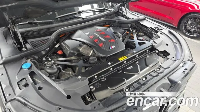BMW XM — Фото автомобиля 5