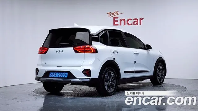 Kia Niro Niro Plus Earth — Фото автомобиля 2