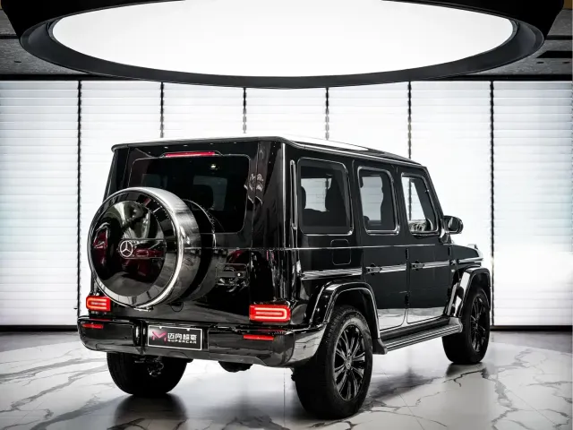 Mercedes-Benz G-Class — Фото автомобиля 5