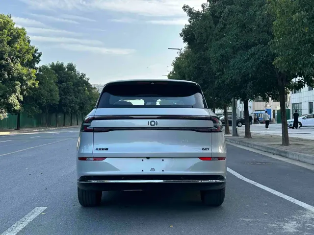 Changan Qiyuan Q07 — Фото автомобиля 8