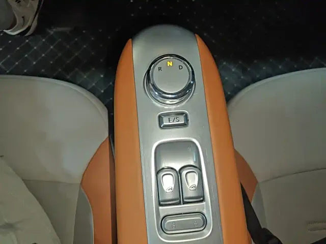 Changan Lumin — Фото автомобиля 13