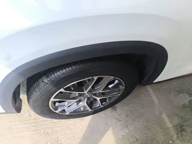 Changan CS75 Plus — Фото автомобиля 24