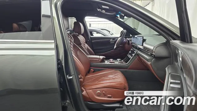 Genesis GV80 — Фото автомобиля 16