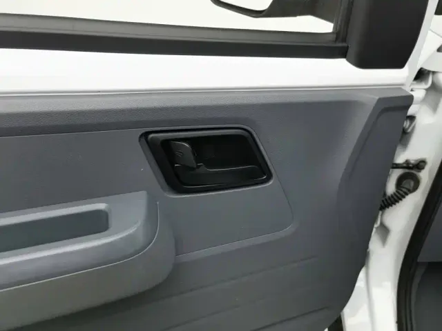 Wuling Yangguang — Фото автомобиля 9